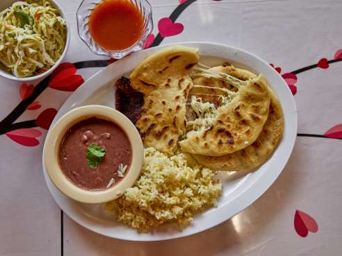 Pupusería Metapán by Melissa Zink