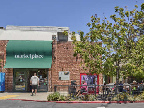 Alameda Marketplace by Melissa Zink