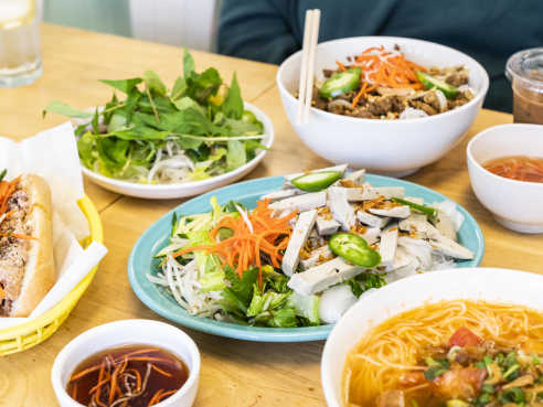 Mộng Thu Cafe by Erin Ng