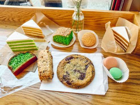 Bánh by Lauren by Molly Fitzpatrick