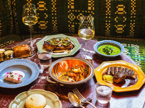 Maison Passerelle by Kate Previte