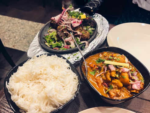 Taste From Everest by Willa Moore