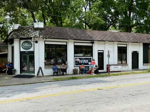 Ollie's Market & Deli by Juli Horsford