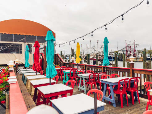 Red's Lobster Pot Restaurant by Emily Schindler