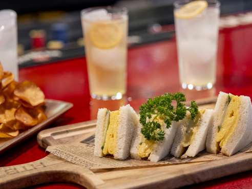 PRE STORAGE カラオケ×グリル＆バー by Laura La Monaca