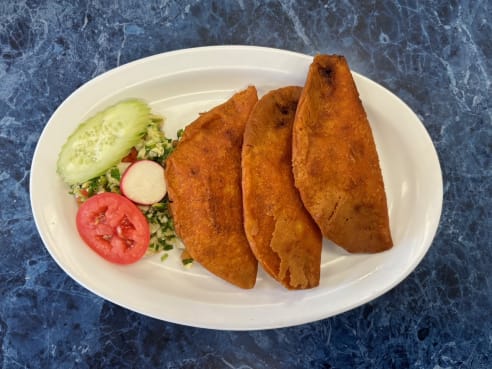 Salvadorean Bakery and Restaurant Inc. by Gabe Guarente