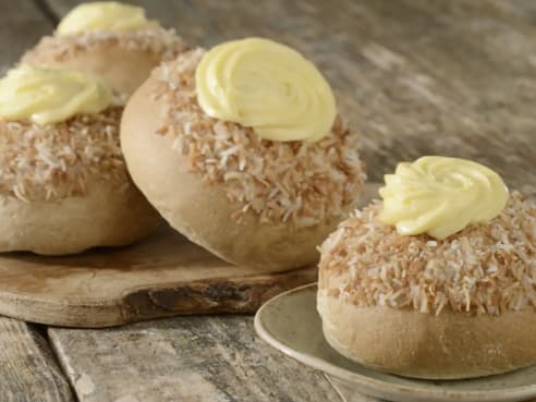 Kringla Bakeri Og Kafe by Disney
