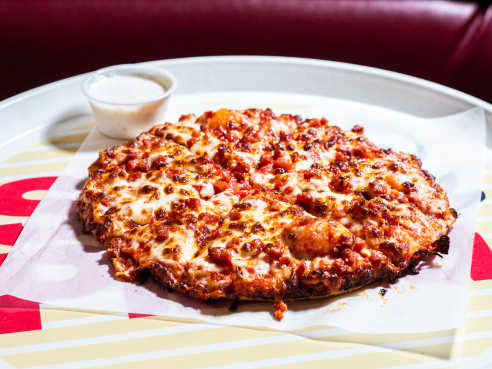 Sir Pizza by Cleveland Jennings / @eatthecanvasllc