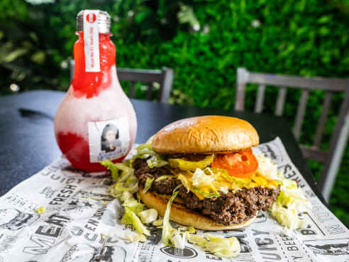 Sparkles Burger & Daiquri by Richard Casteel