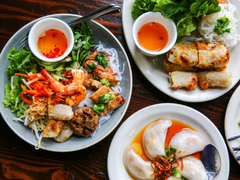 Ba Bar University Village by Suzi Pratt