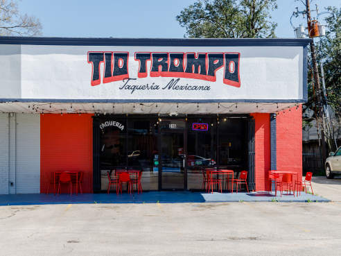 Tío Trompo by Liz Silva