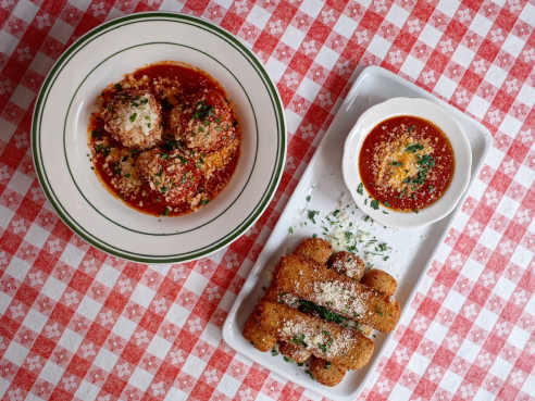 Tony & Elaine's by Tony & Elaine's