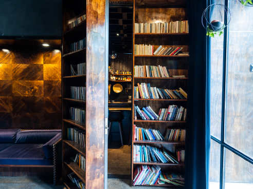 Toshokan by Richard Casteel