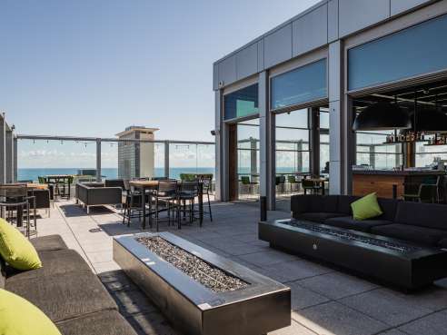 VU Rooftop by @TheInfatuation