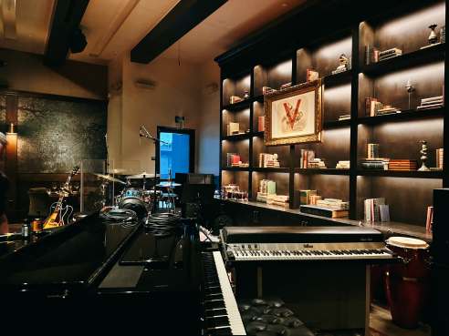 VERSE LA by Cathy Park