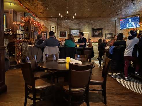 Wilde Irish Bar & Restaurant by John Ringor