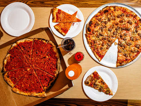 Zuppardi's Apizza by Lisa Nichols