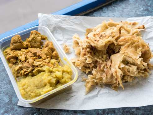 Roti Joupa Finsbury Park (The Junction Market) by Giulia Verdinelli