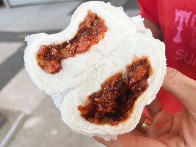 Golden Steamer by Carina Finn