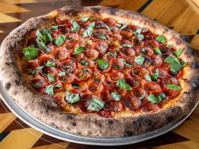 Zoli's NY Pizza by Zoli's Pizza