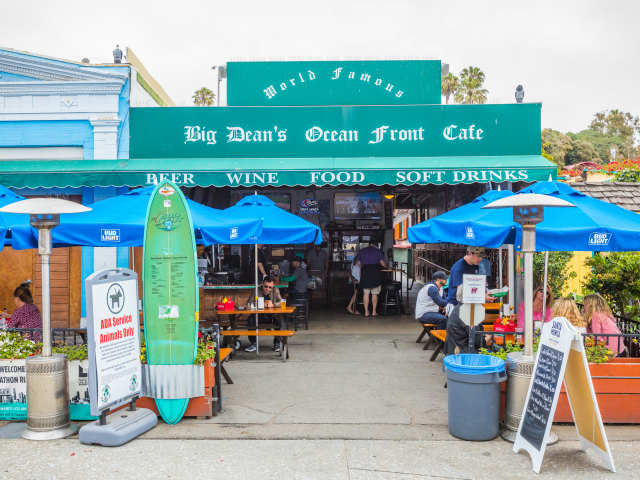 Big Dean's Ocean Front Cafe by Jakob Layman