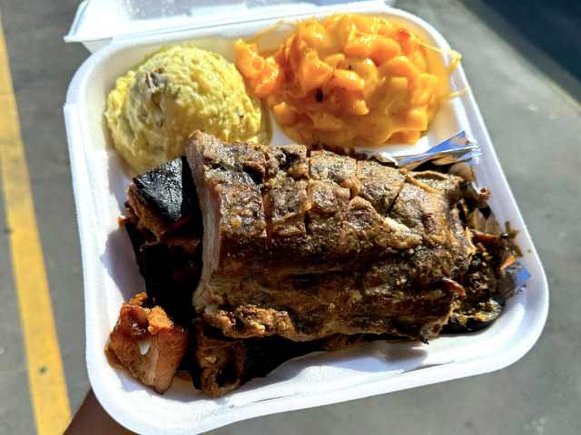 Bo Daddy's BBQ by Nikko Duren