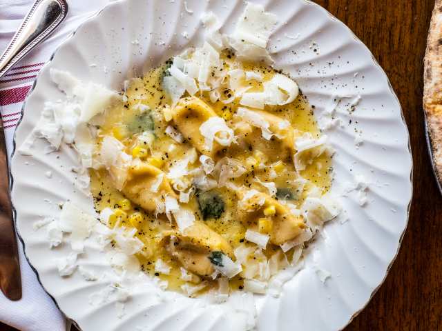 Bufalina Pizza by Richard Casteel