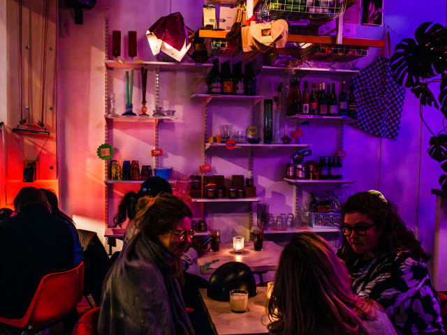 Diddy's Place Sports Bar by Aleksandra Boruch