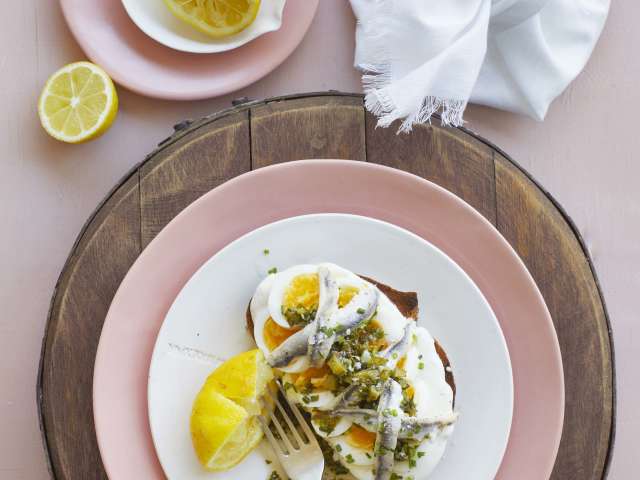 Hemelhuijs by Micky Hoyle