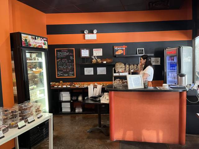 Hendrickx Belgian Bread Crafter by Veda Kilaru