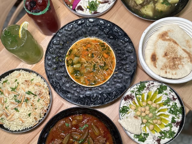 Ayat Bay Ridge by @halalnyc