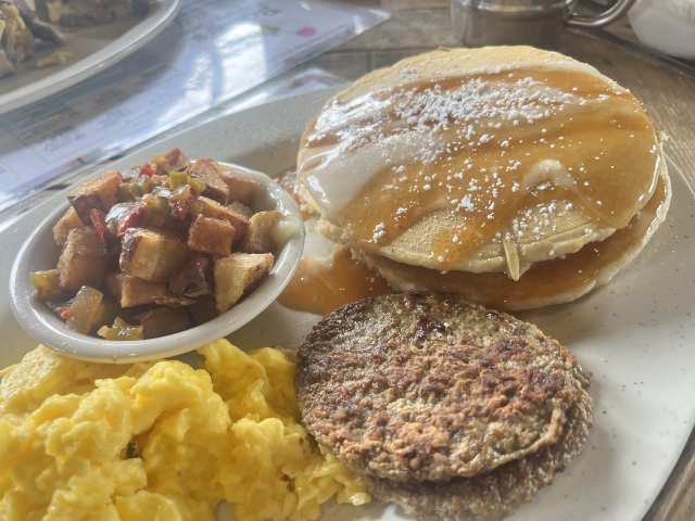 Rosie's Cafe by Jacinta Howard