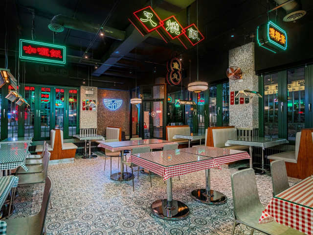 Ken Kee Restaurant Hong Kong by DLM Photography & Design