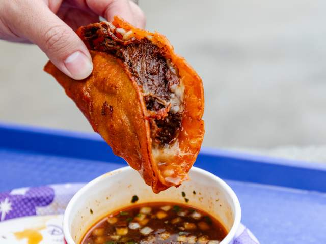 Birrieria El Tijuanazo by Jessie Clapp