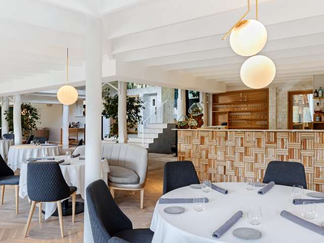 La Colombe Restaurant by Andrea VanDerSpuy