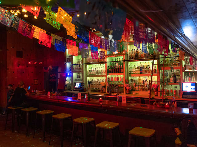 Las Perlas by Matt Gendal