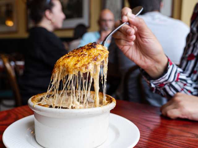 Le Bouchon by Kim Kovacik