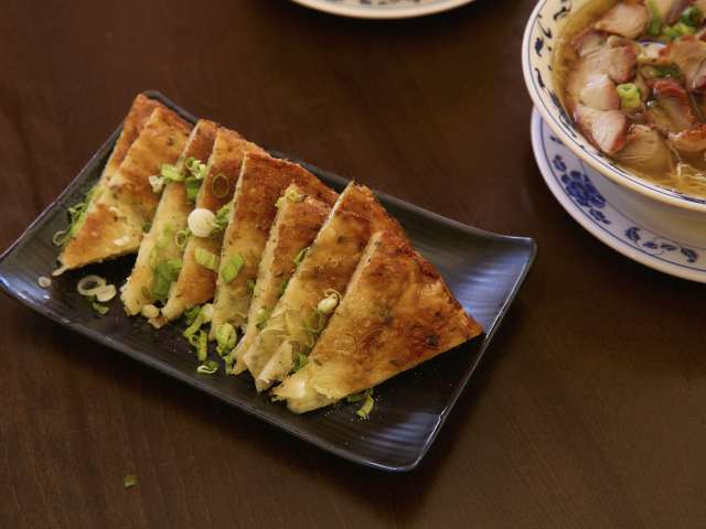 Hon's Wun-Tun House by Melissa Zink