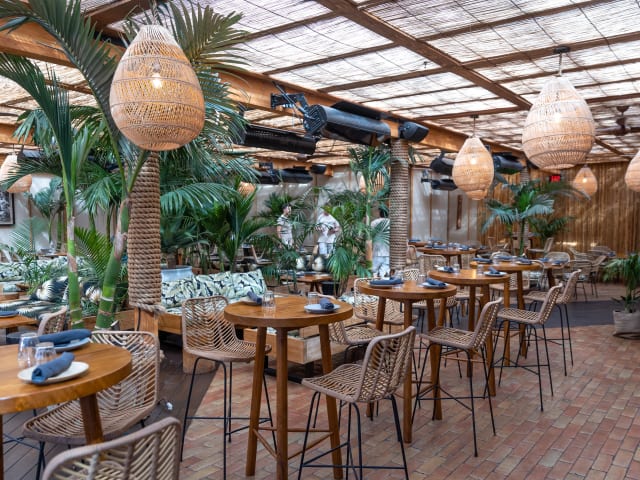 Belles Beach House by Matt Gendal Belles Beach House by Matt Gendal