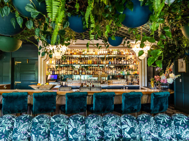 Lutie's by Richard Casteel