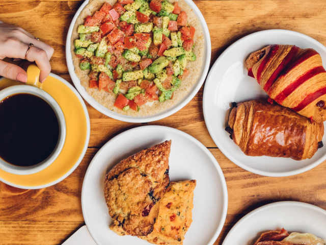 Devoción by Emily Schindler