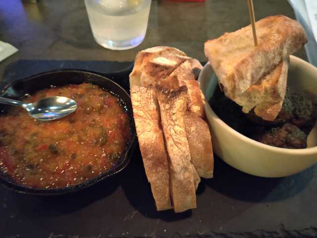 Apt. 9F by @TheInfatuation