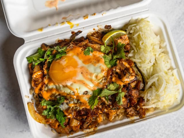 Boonie's Filipino Restaurant by Kim Kovacik