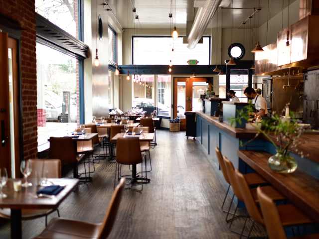 Pomet by Aomboon Deasy