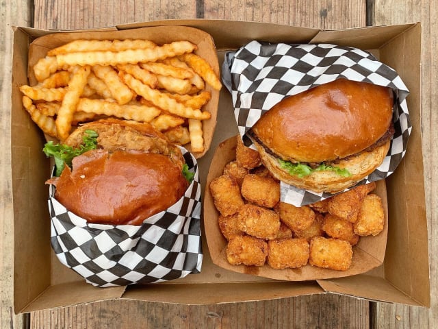 Malibu's Burgers by Infatuation - Reviews