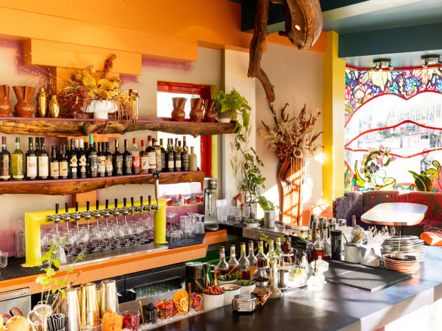 Red Window Coffee by Susie Lacocque