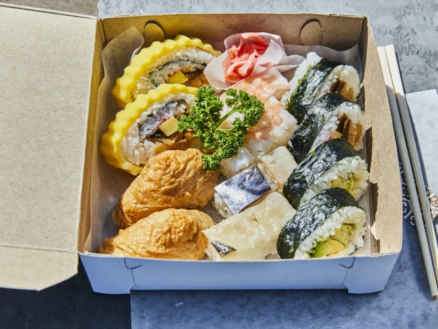 Sakae Sushi by Andrea D'Agosto