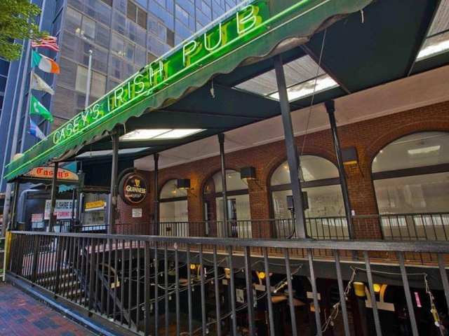 Casey's Irish Pub by @TheInfatuation