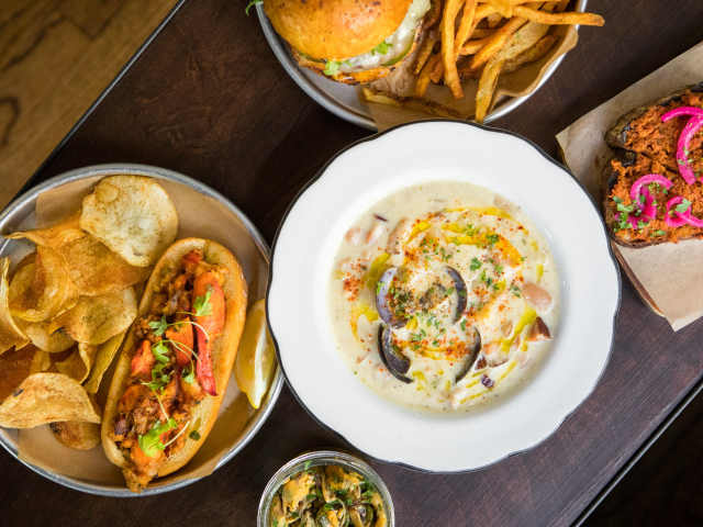 L & E Oyster Bar by @TheInfatuation