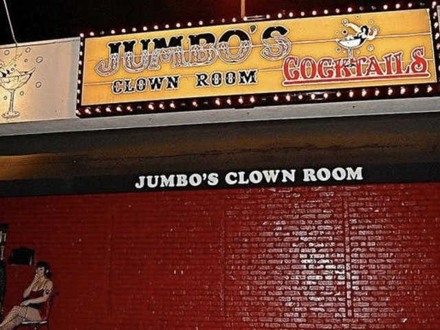 Jumbo's Clown Room by @TheInfatuation